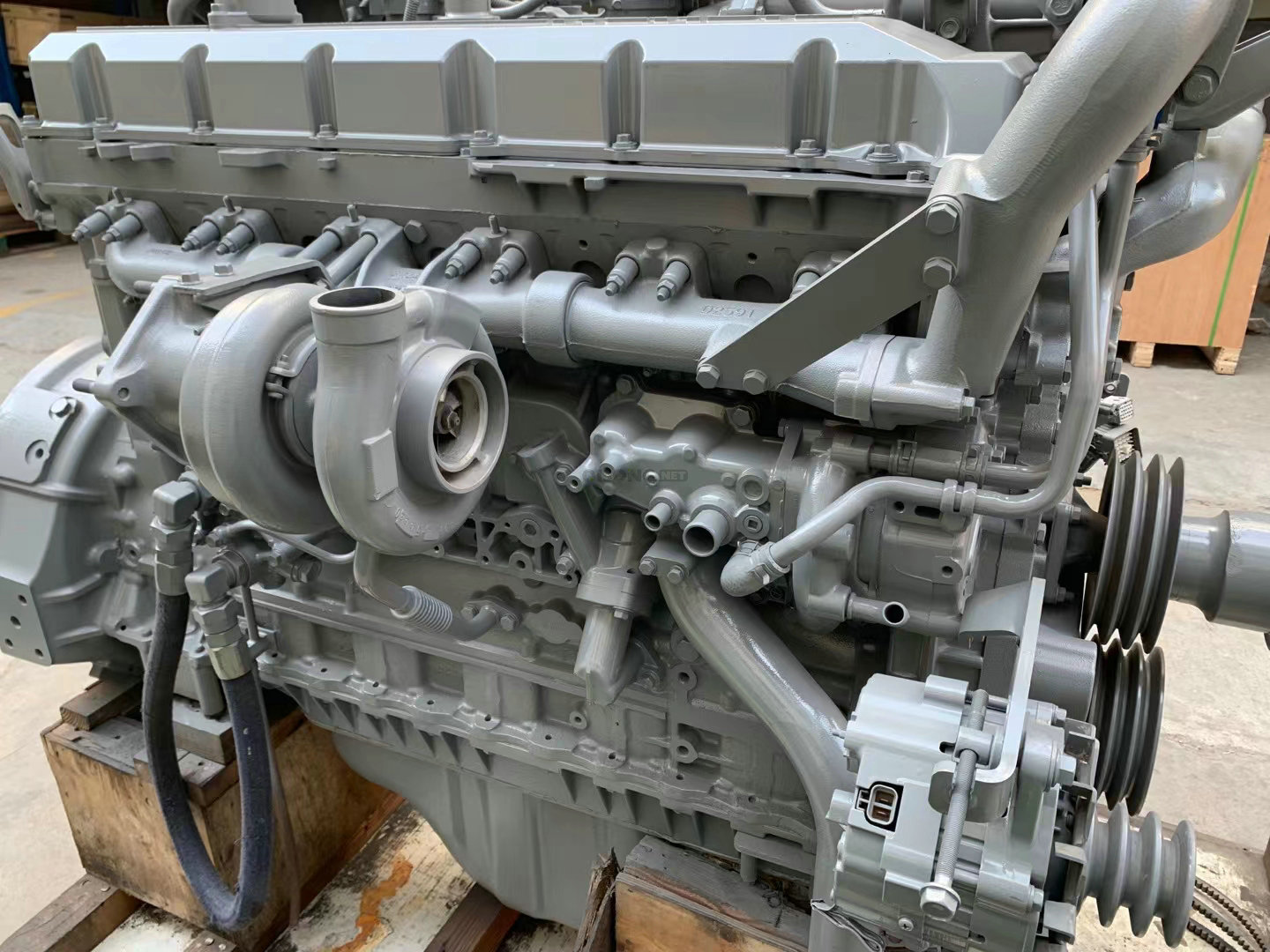 五十铃6WG1发动机总成 300KW 1800RPM(图1) mmexport1691226937166.jpg